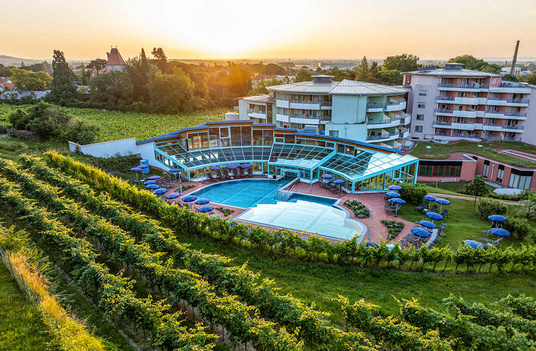 Außenansicht Vivea Hotel Bad Vöslau