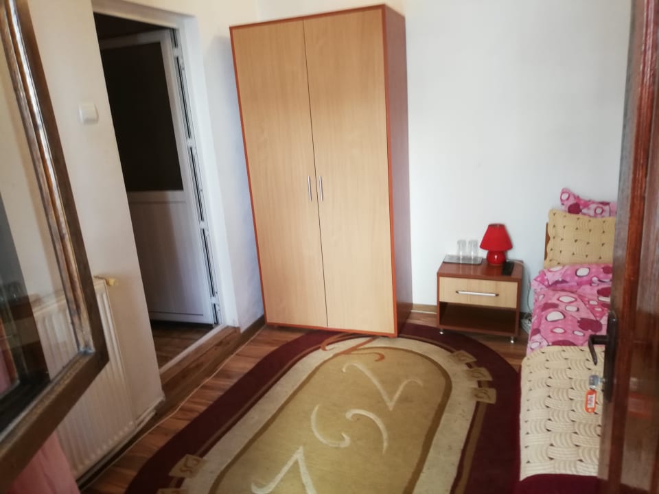 Zimmer Pensiunea Casa Brancusi
