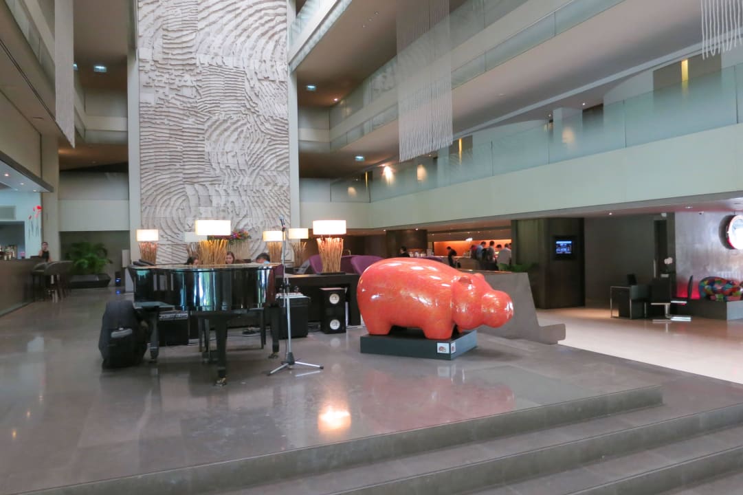 Lobby mit Rezeption Movenpick BDMS Wellness Resort Bangkok