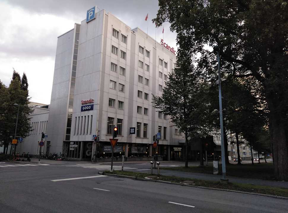 Außenansicht Scandic Tampere Hämeenpuisto