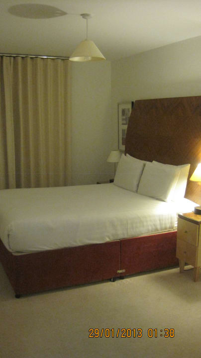 Blick ins Schlafzimmer Marlin Apartments - Empire Square