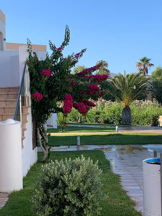 Gartenanlage Atlantica Marmari Beach