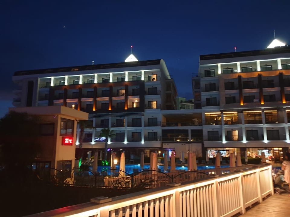 Außenansicht Diamond De Luxe Hotel & Spa