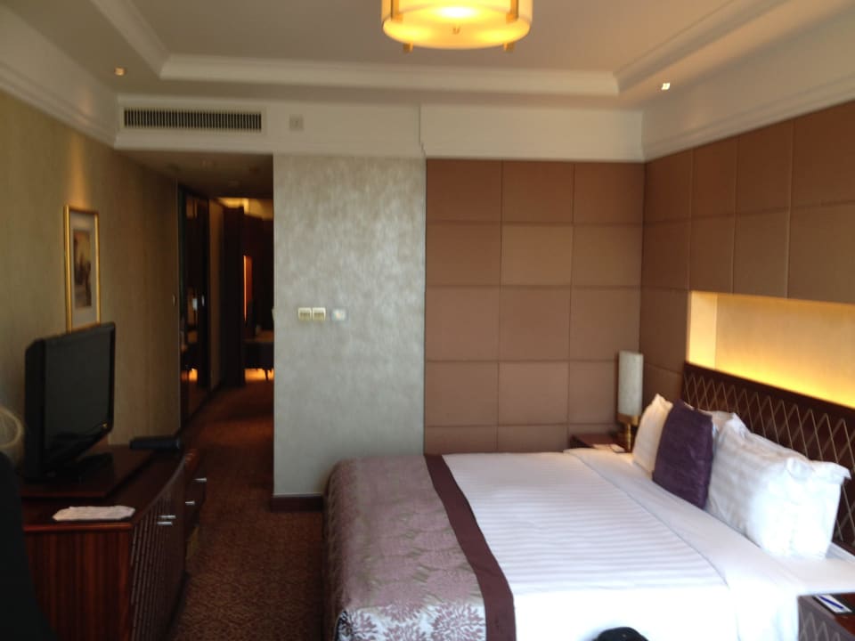 Zimmer im 17 Stock ... Radisson Blu Hotel Shanghai New World