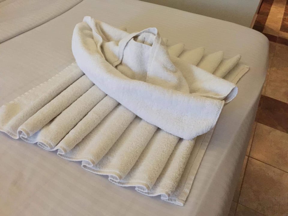 Zimmer Three Corners Equinox Beach Resort