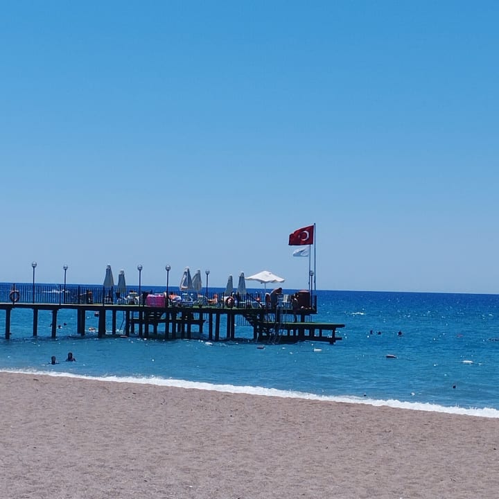 Strand Sunis Elita Beach Resort & Spa
