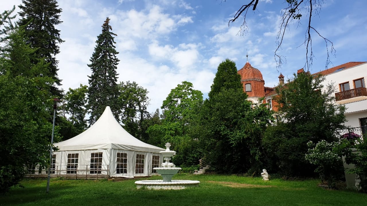 Gartenanlage Parkhotel Schillerhain