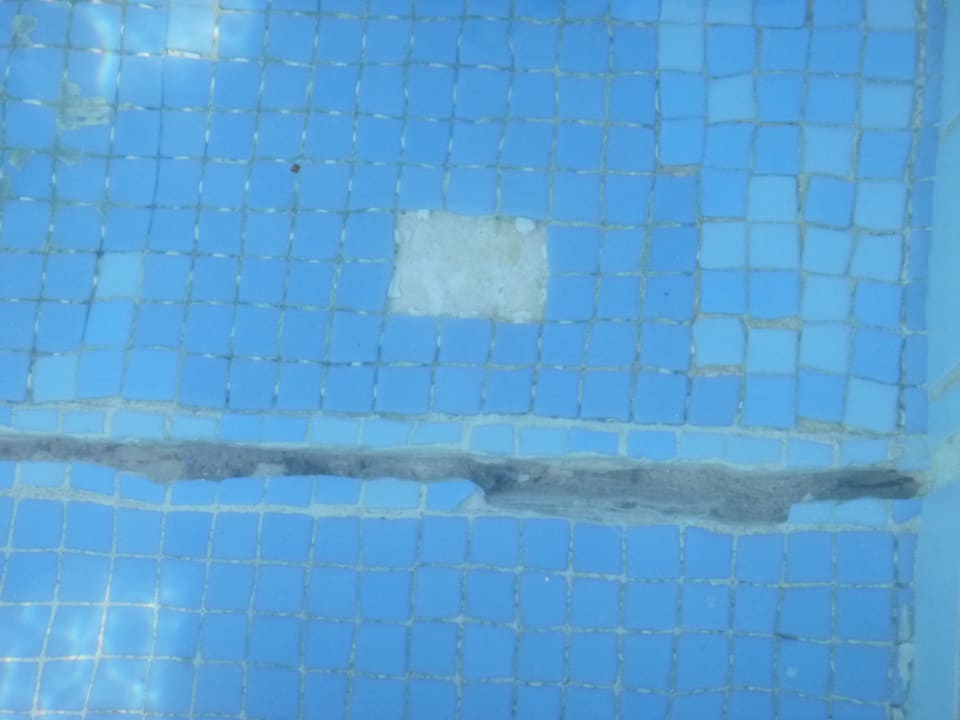 Defekte Fliesen Iberostar Origin Playa Alameda