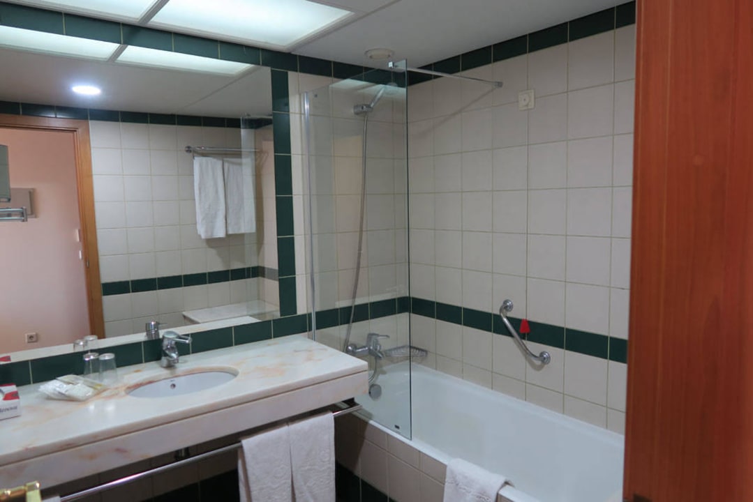 Badezimmer Hotel Madeira Panoramico