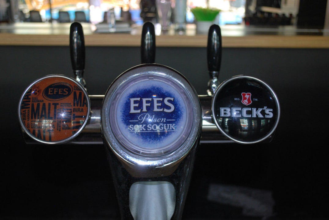 Irish bar Port Nature Luxury Resort & Spa