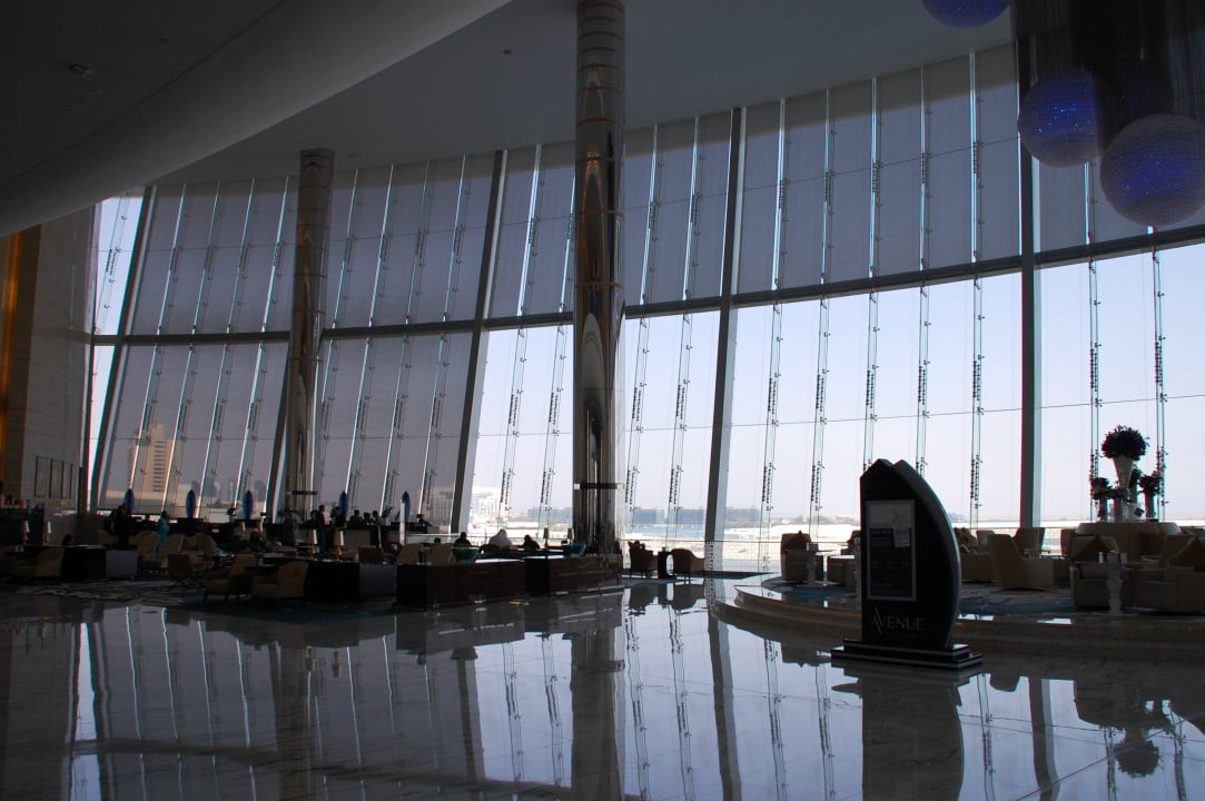Lobby Conrad Abu Dhabi Etihad Towers