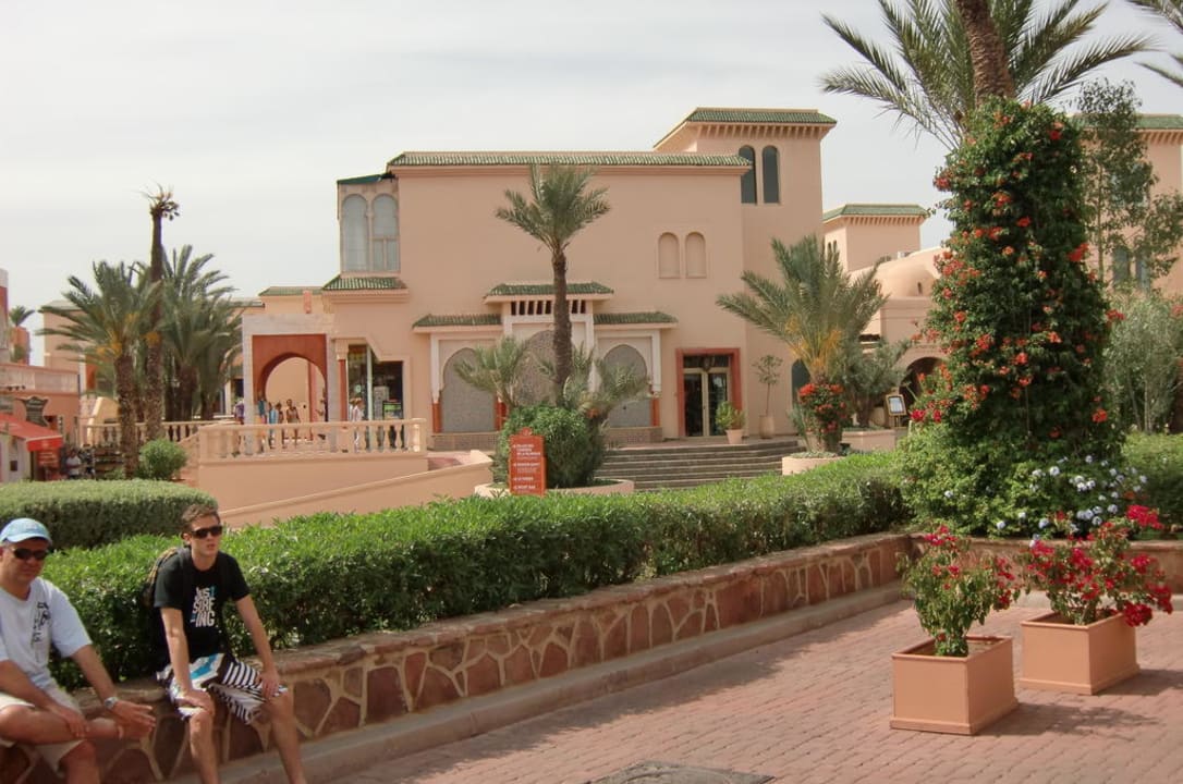 Blick vom Eingangsbereich Palmeraie Palace