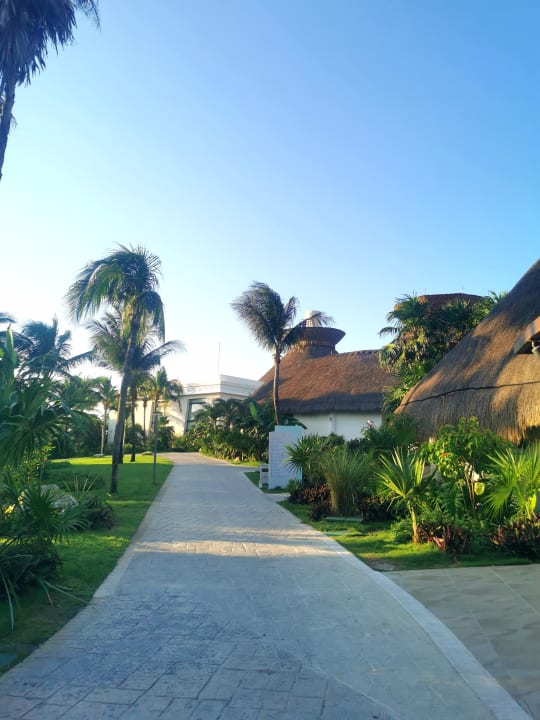 Gartenanlage Bahia Principe Grand Tulum