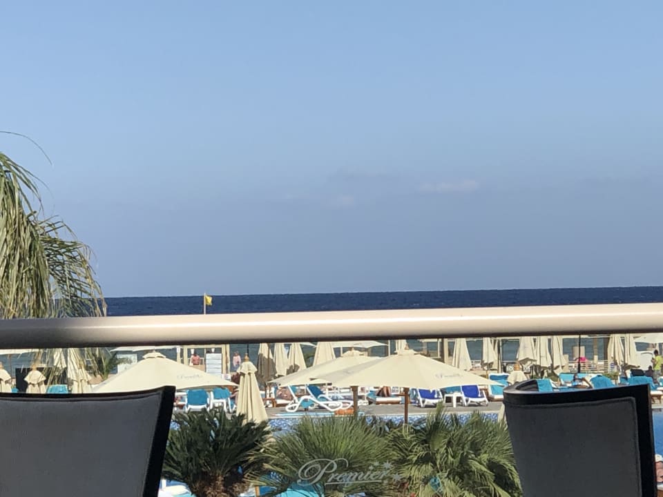 Ausblick Premier Le Reve Hotel & Spa