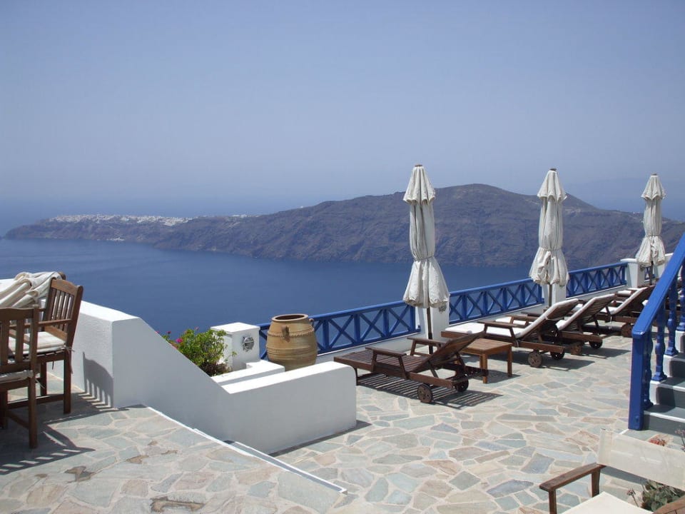 View over the Caldera Regina Mare