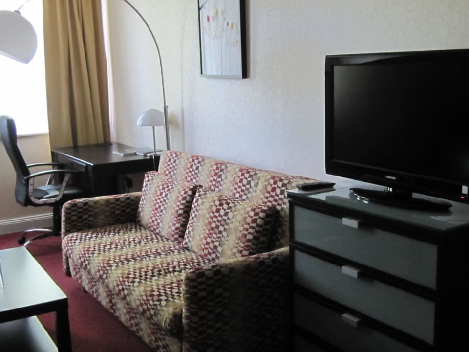 Couch, TV Hotel Kleiner Riesen