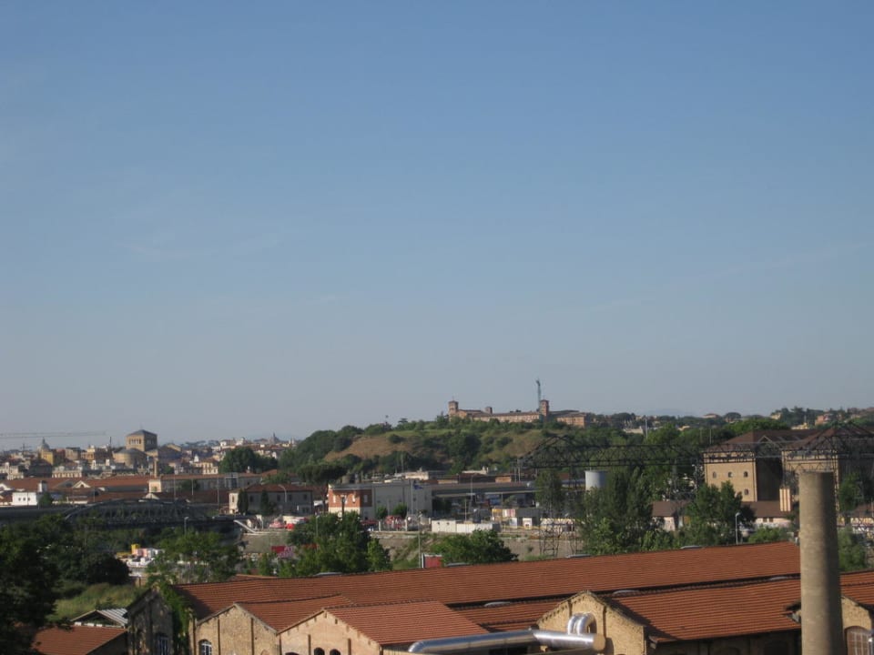 Ausblick vom Hoteldach/Poolanlage Hotel H10 Roma Città