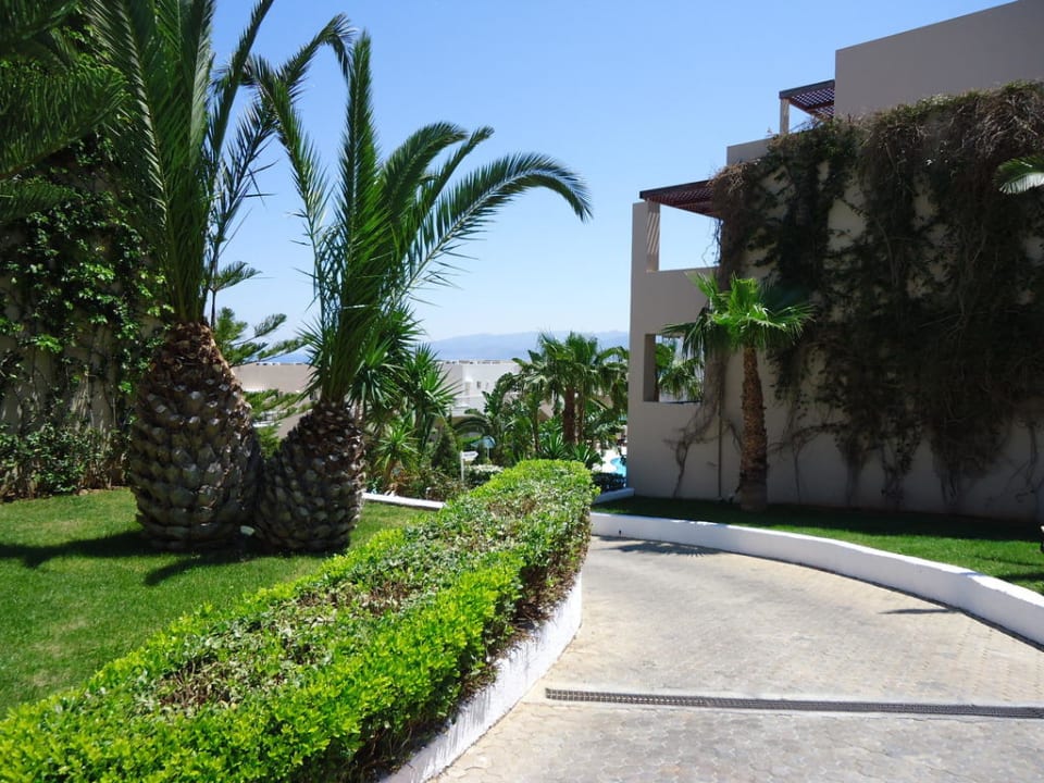 Mai 2011 Grand Hotel Holiday Resort