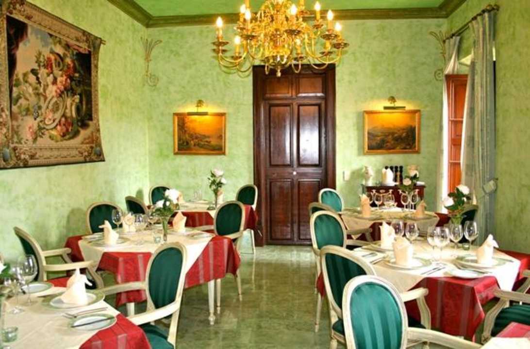 Restaurant mit Antikmöbelierung,Life Piano Musik Luxury Hotel & Spa Es Jardi