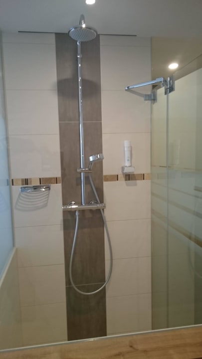 Dusche Hotel Nassfeld