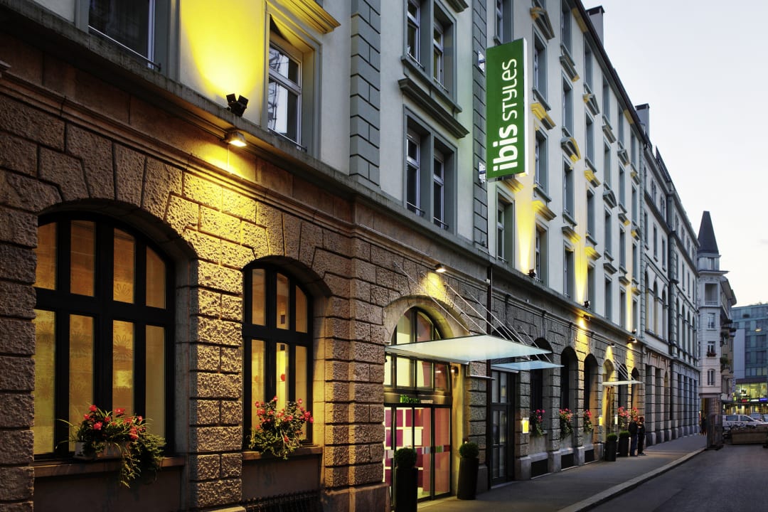 Außenansicht Hotel ibis Styles Luzern City
