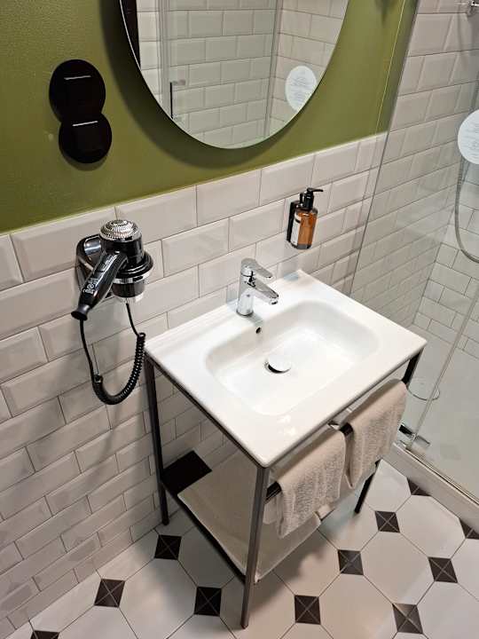 Zimmer ARCHE Dwór Uphagena Gdańsk