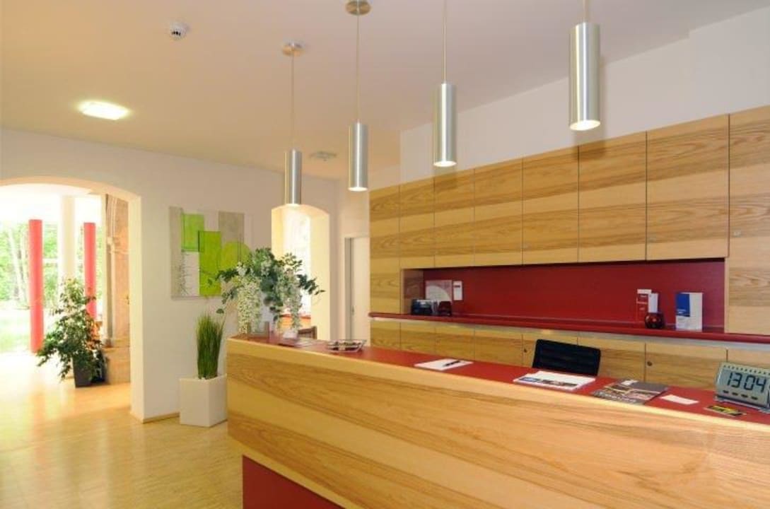 Hotel Stadtvilla Coburg - Rezeption Hotel Stadtvilla Garni