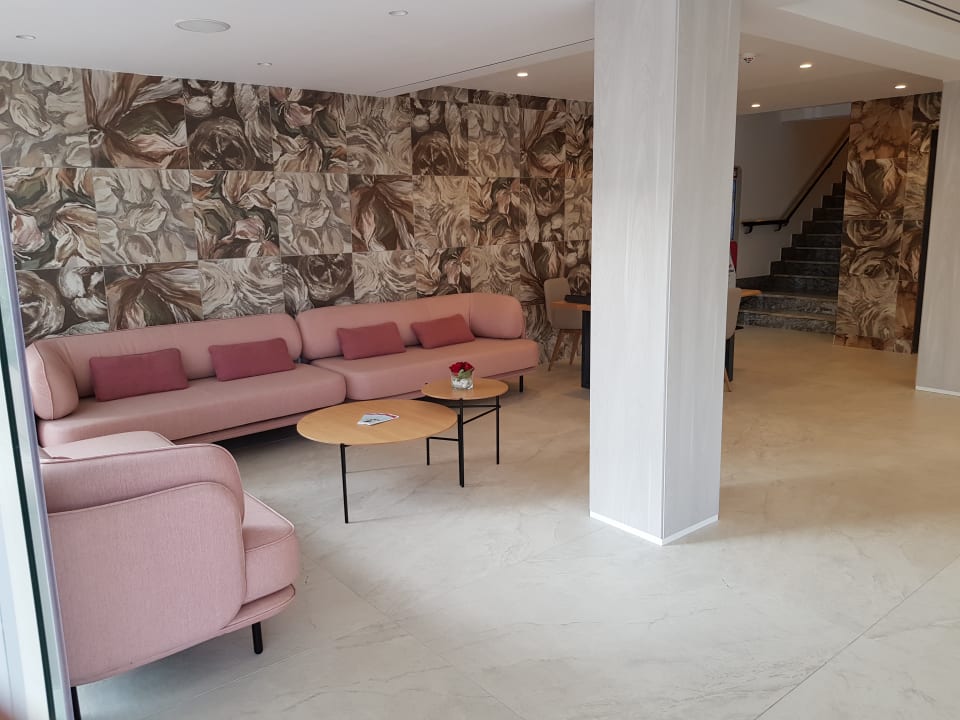 Lobby Hotel Clumba