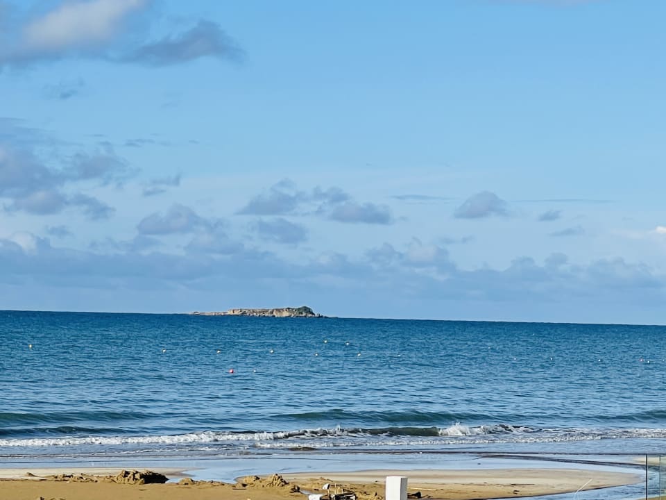 Strand Sandy Beach Resort