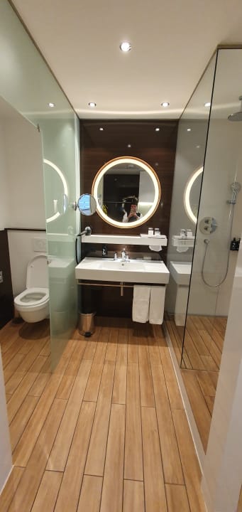 Zimmer Lindner Hotel Dusseldorf Seestern, part of JdV by Hyatt