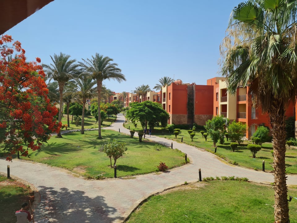 Gartenanlage SUNRISE Cardina Resort