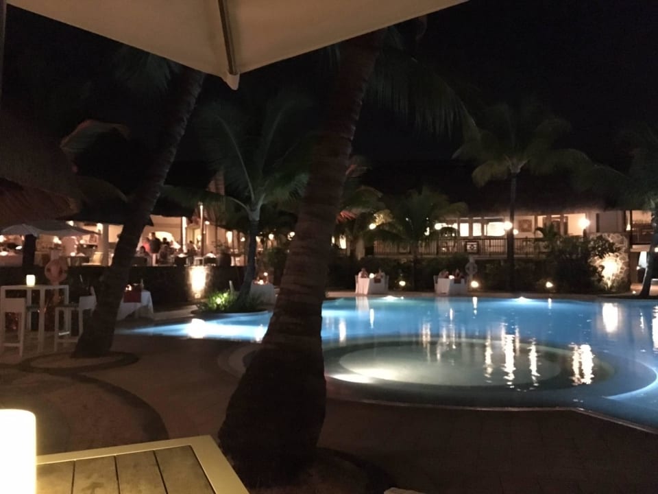 Pool LUX* Grand Gaube Resort & Villas