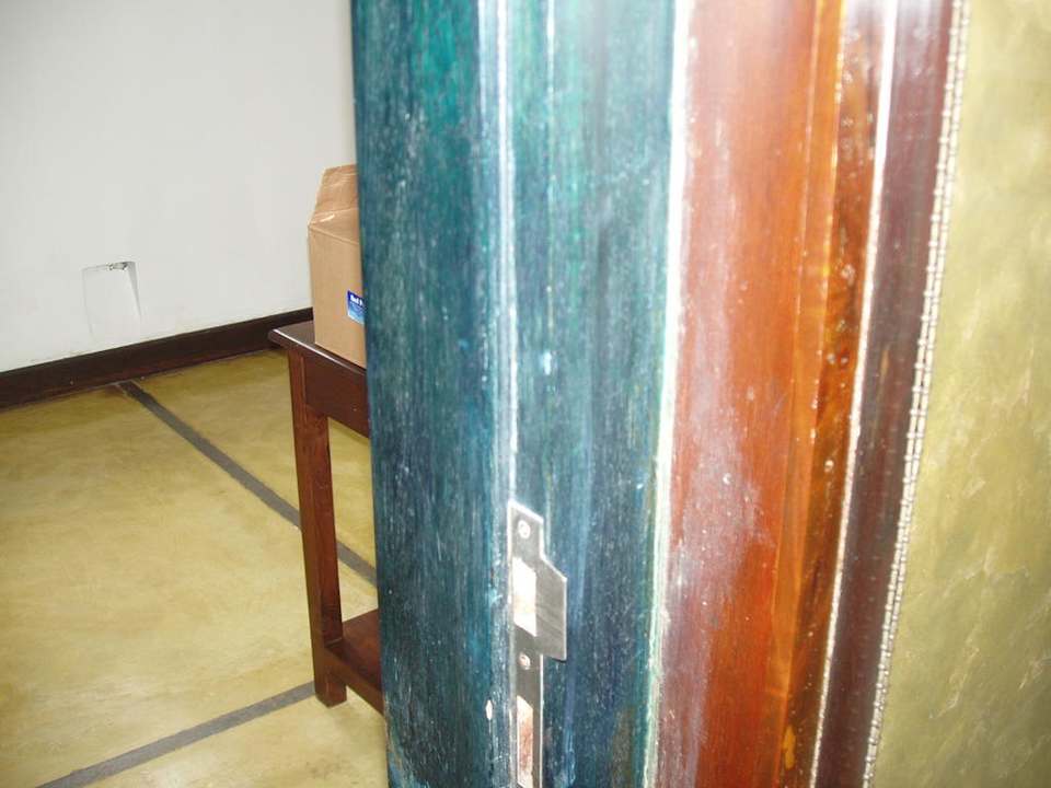 Eingangstür Hotel Jetwing Beach