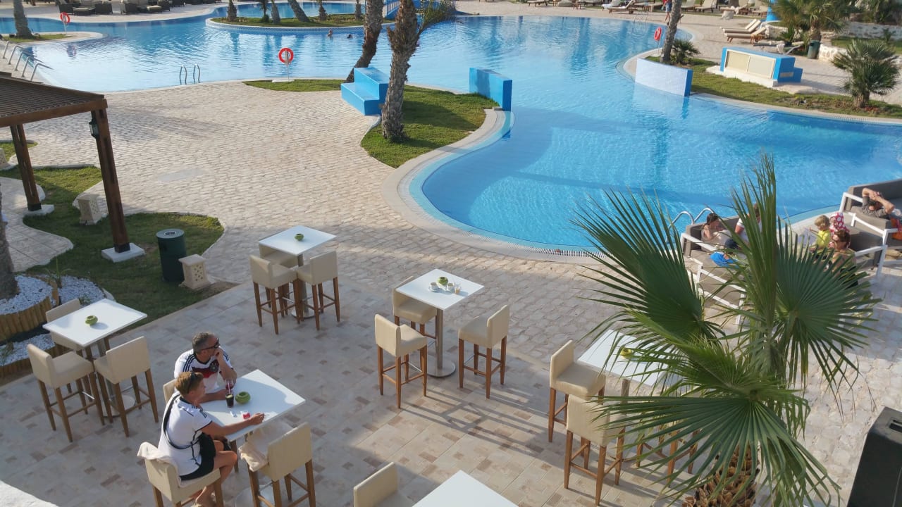 Barbereich am Pool ROBINSON DJERBA BAHIYA