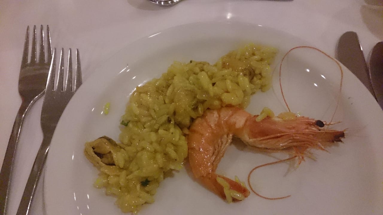 Lecker Anissa Beach & Village