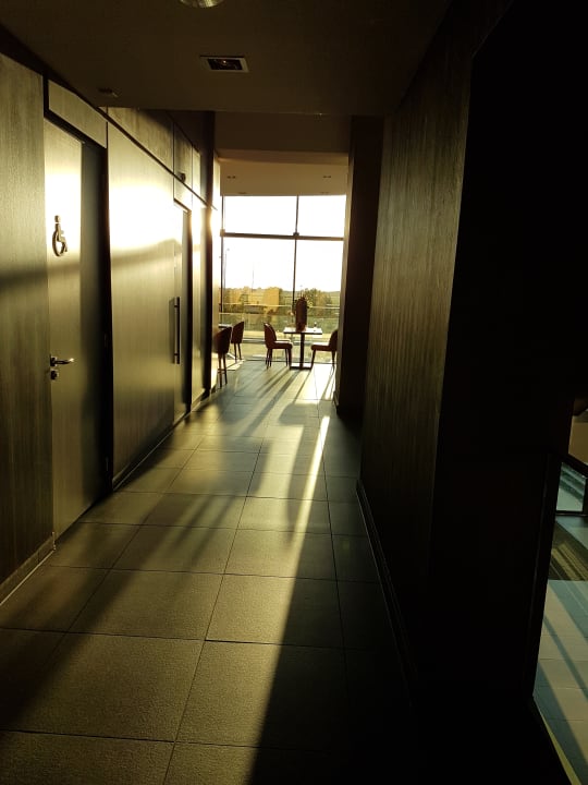 Lobby Van der Valk Hotel Hoorn