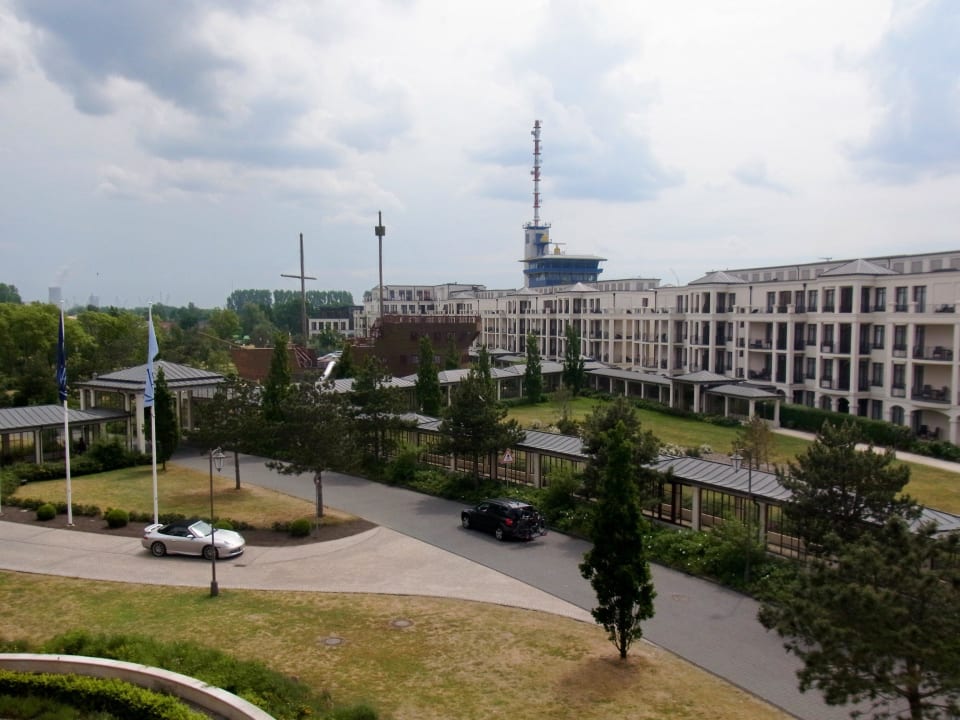 Blick vom Balkon Hotel Yachthafenresidenz Hohe Düne