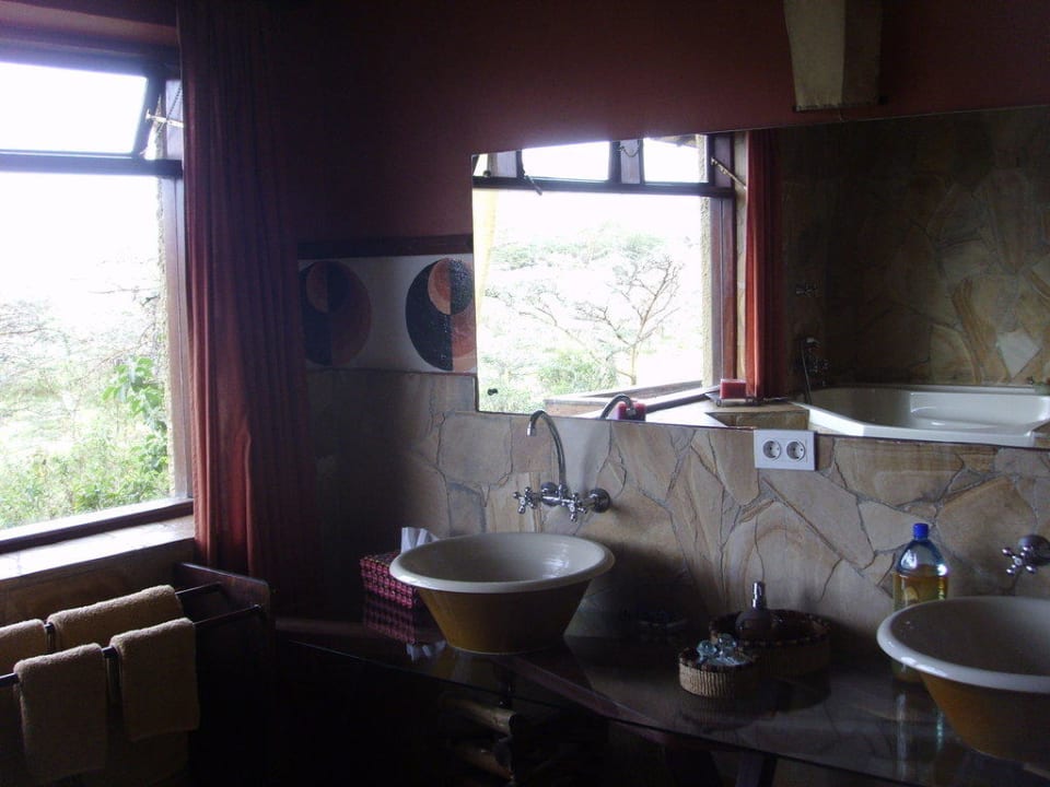 Badezimmer Hotel Hatari Lodge