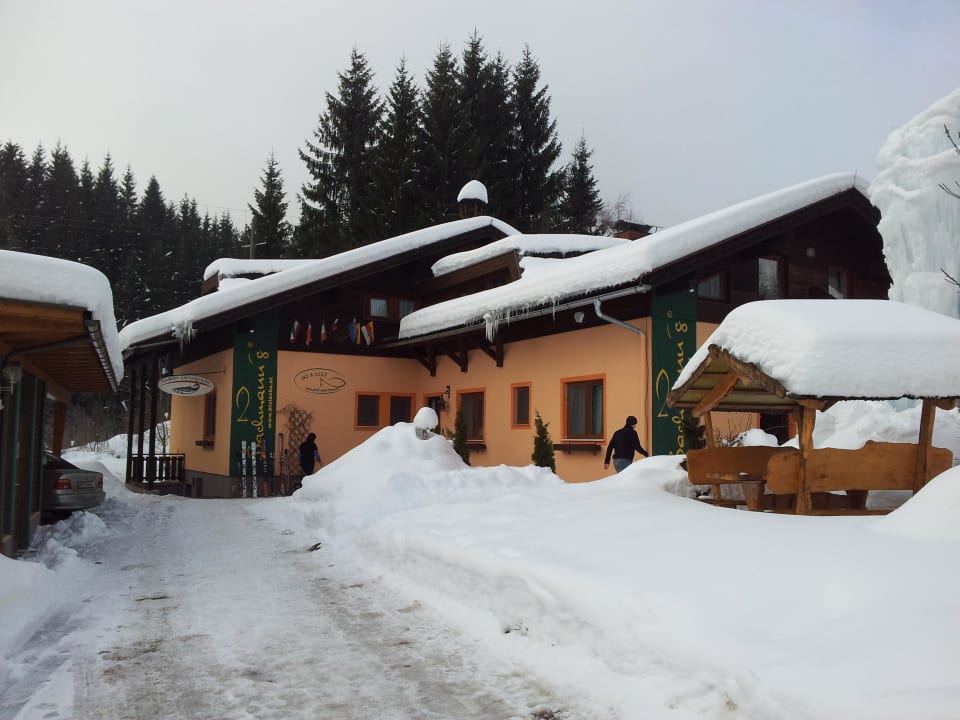 Außenansicht Apartments Ski & Golf Nassfeld
