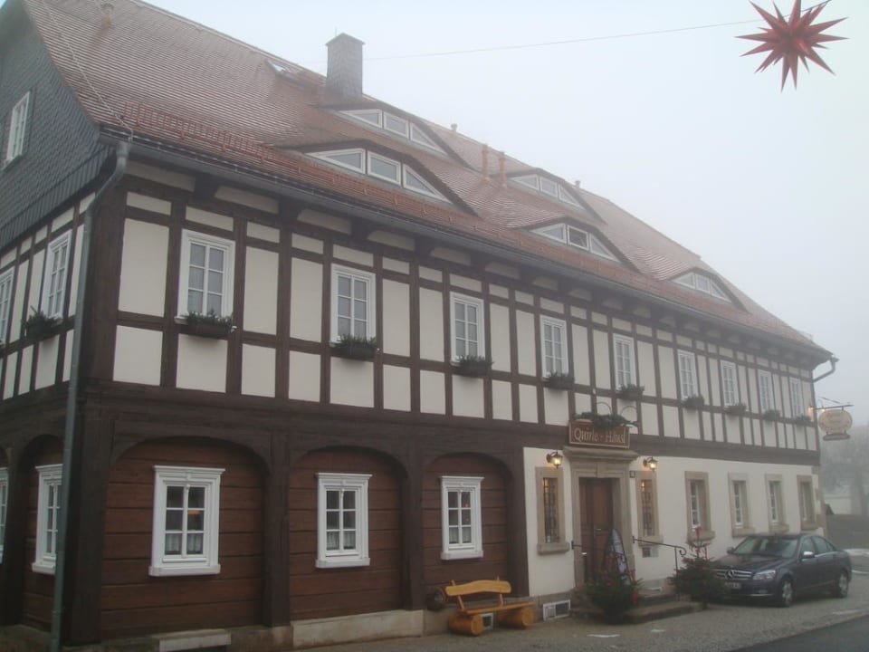 Hotel Quirle - Häusl Vorderansicht Hotel Quirle-Häusl