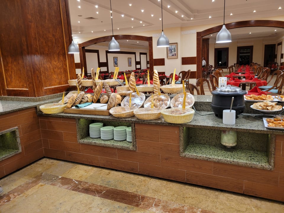 Gastro Imperial Shams Abu Soma