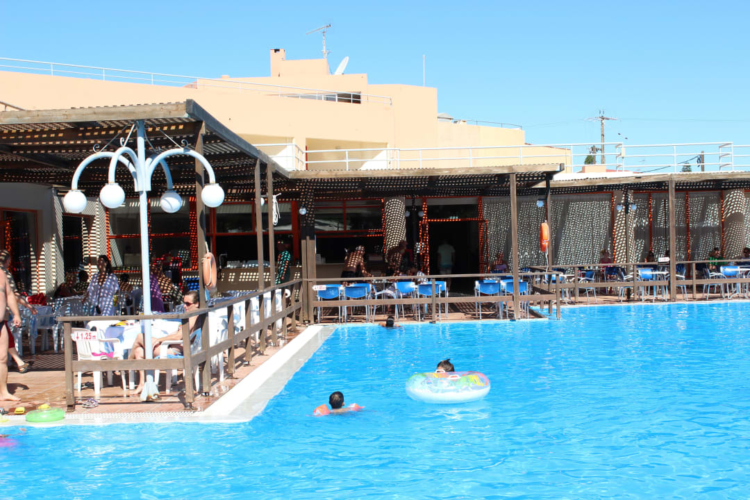 Blickwinkel  Rethymno Village