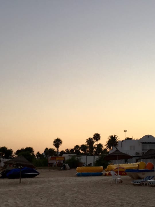 Strand Hotel Royal Nozha