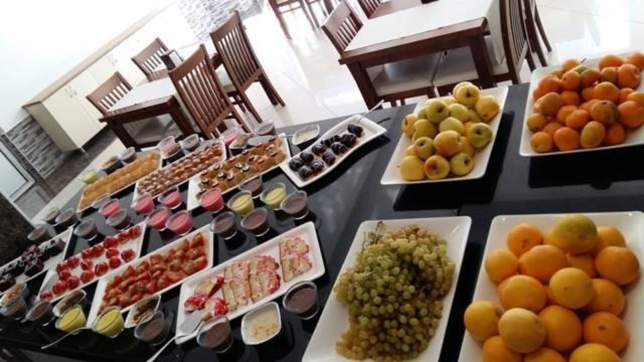 Hotel Grand Atilla - Büffet Mittag Grand Atilla Hotel