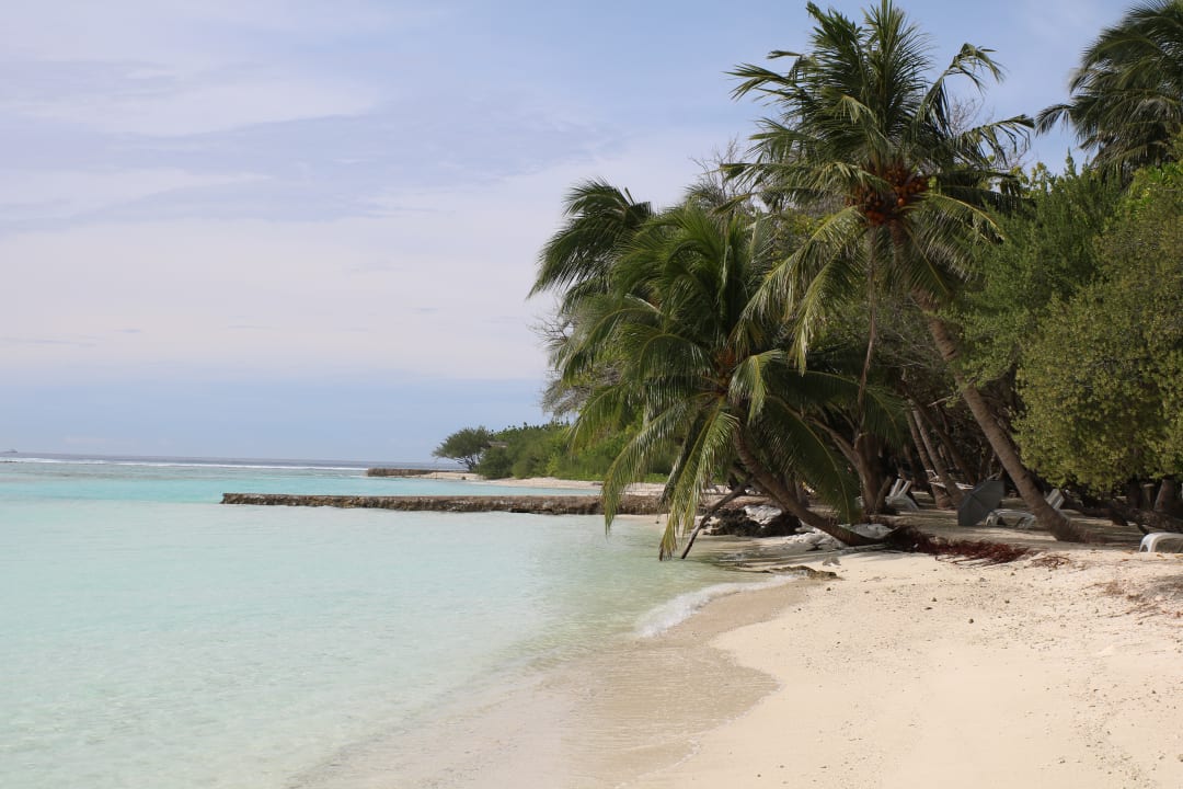 Strand Adaaran Prestige Ocean Villas