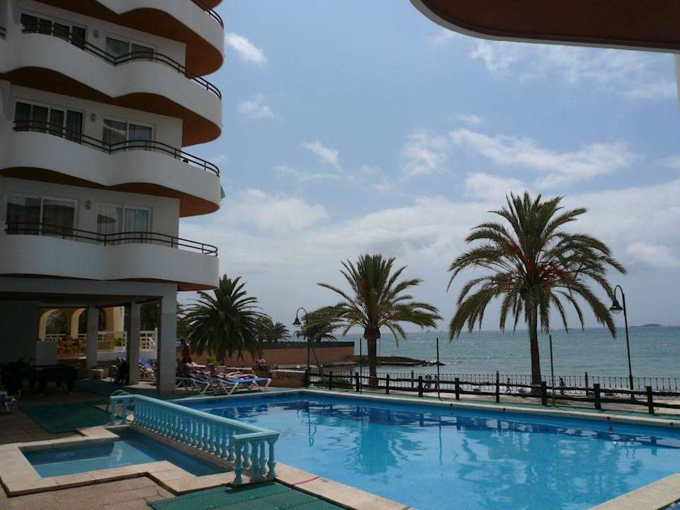 Blick von der Poolterrasse Apartments Mar y Playa I