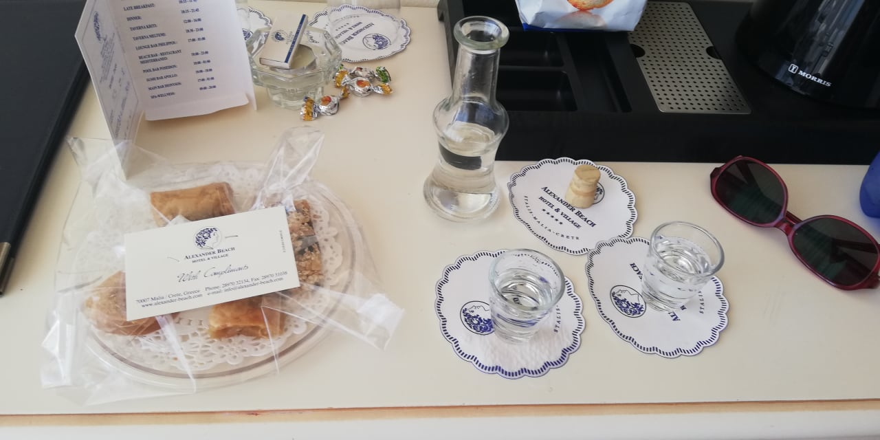 Gastro Alexander Beach Hotel & Village Resort