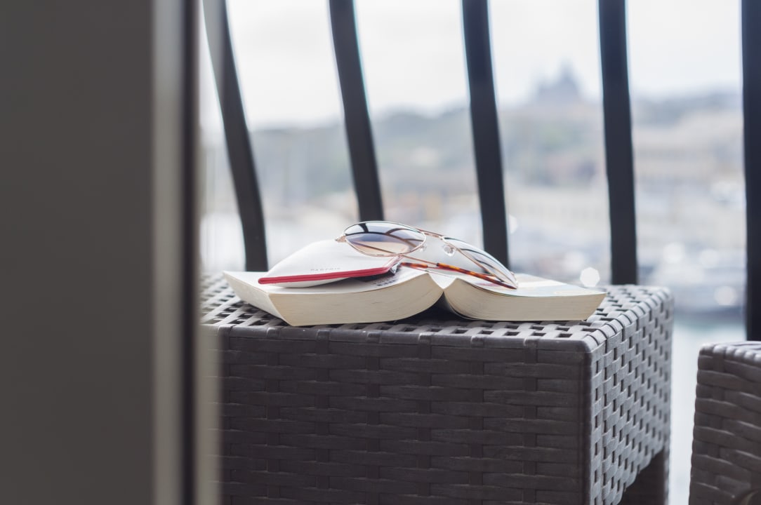 Ausblick Bayview Hotel by ST Hotels