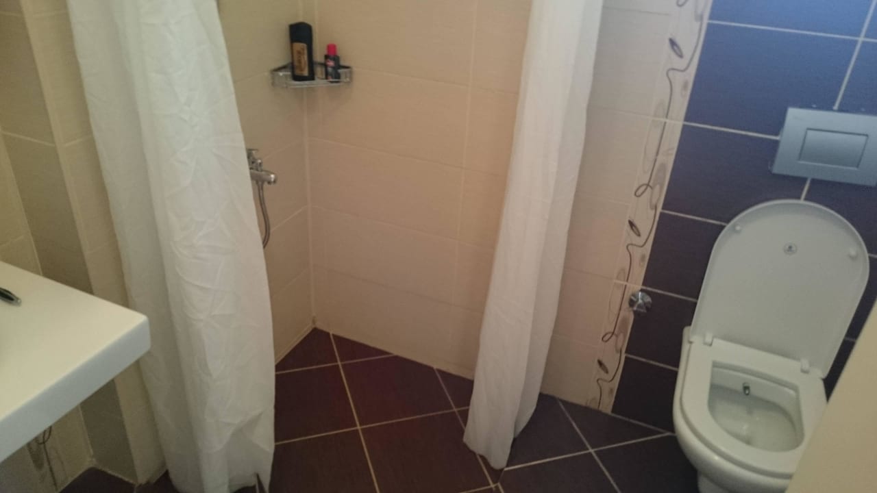 Duschvorhang aus den 80 er Club Resort Atlantis