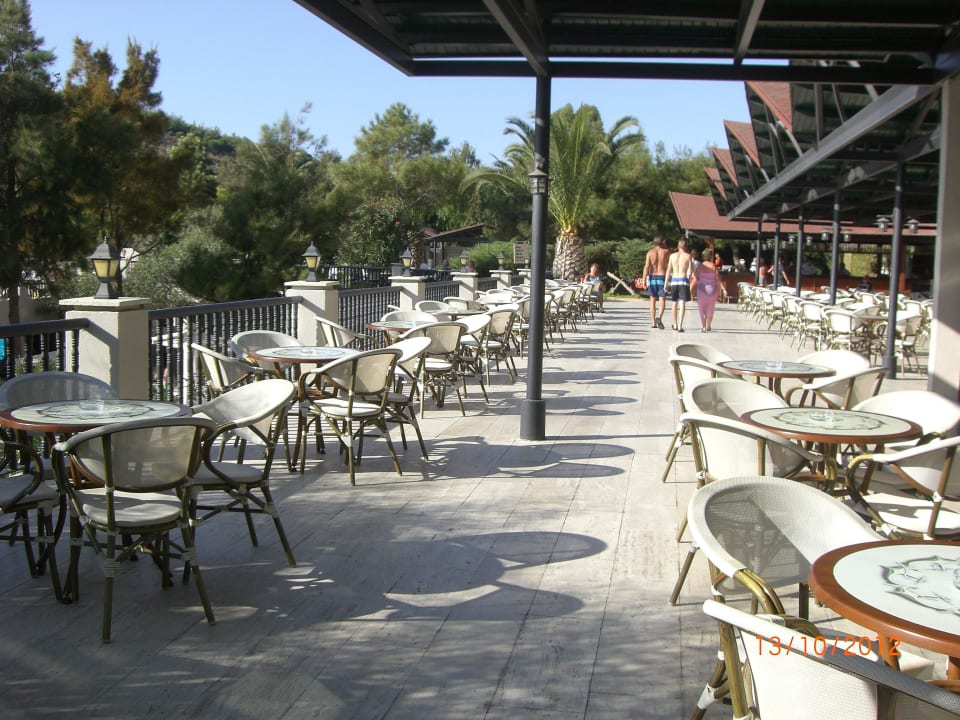 Abend Bar Tusan Beach Resort